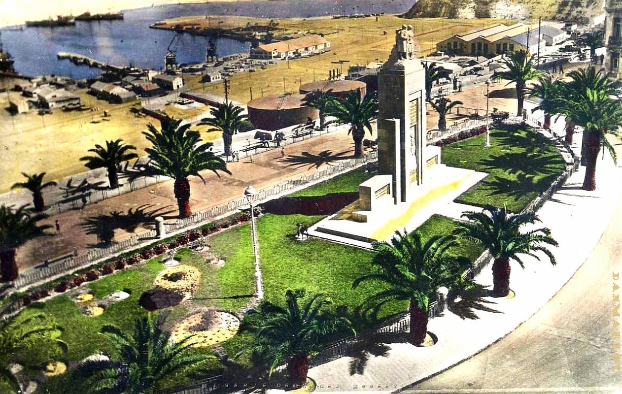 FM aa- 021- Monument aux morts.jpg